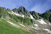 �󌕊x�Ə�z��y�֓o�铹