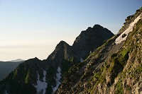 �R��������O�䍂