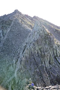 �~��Ă����n�̔w